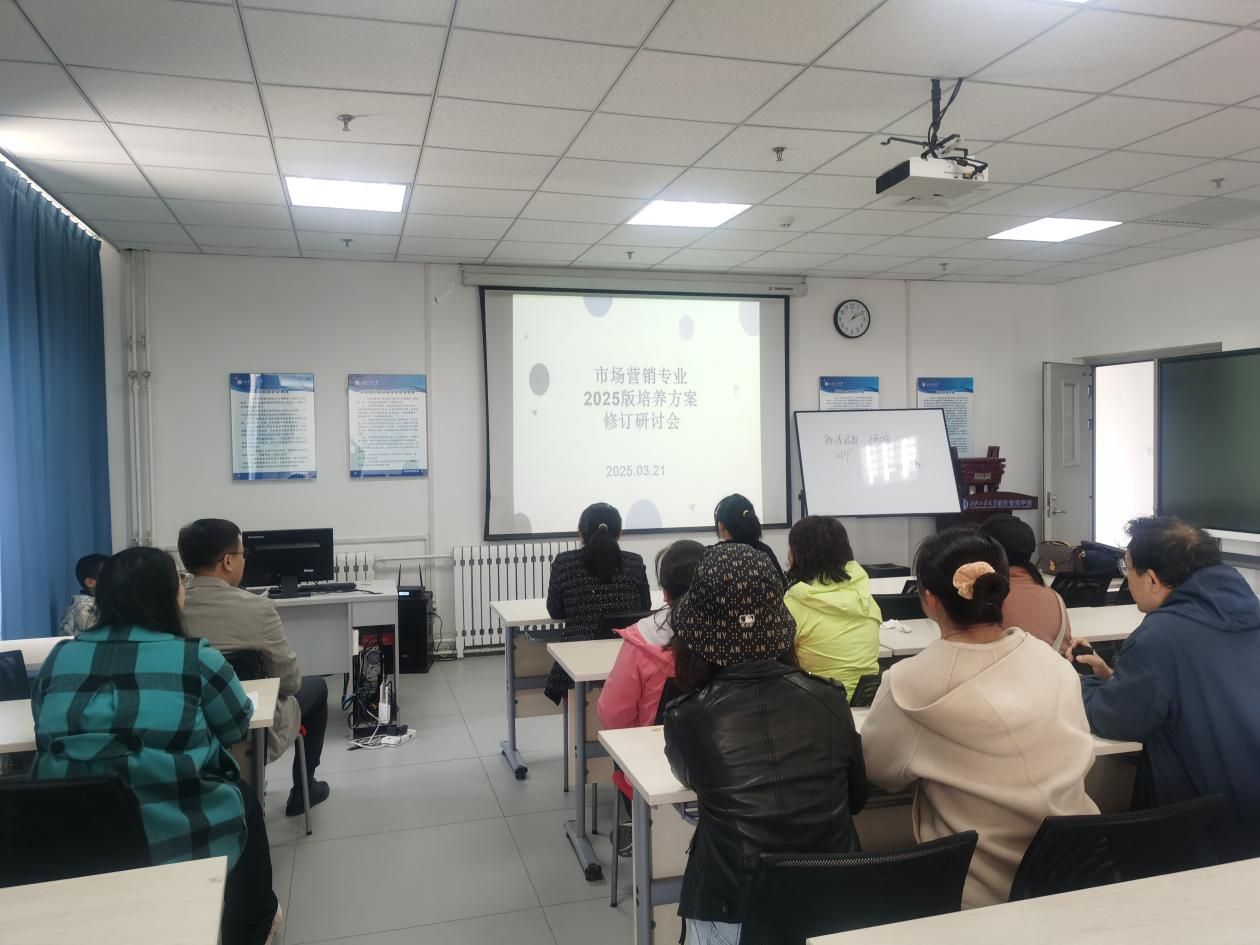 说明: 1d17781ae7b5a69eec097485f9d080a 说明: 1d17781ae7b5a69eec097485f9d080a